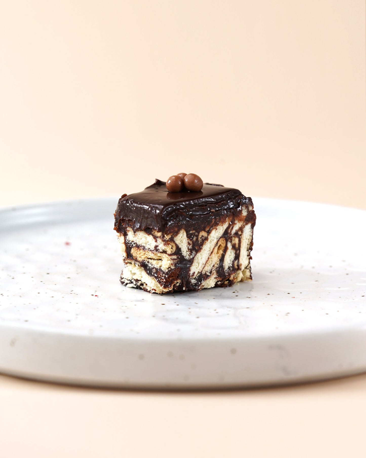 Crunchy Cake Batik