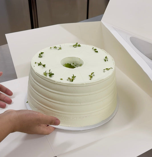 Pandan Chiffon Taro Cake